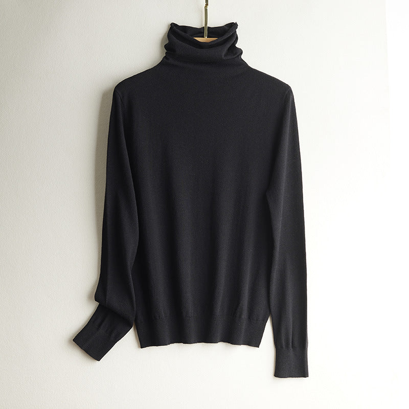 Women's silk knit sweater, standing collar