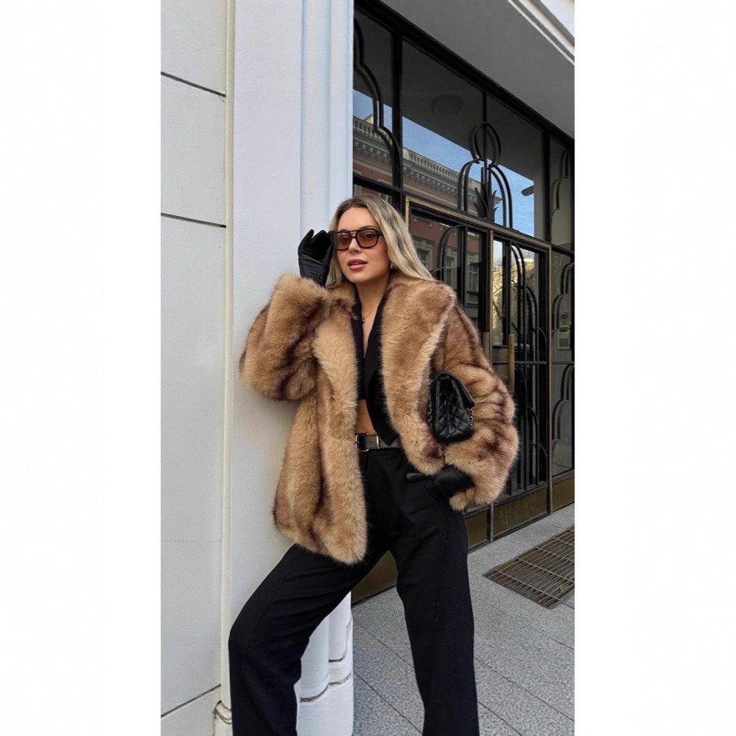 Warm and loose faux fur jacket for Women