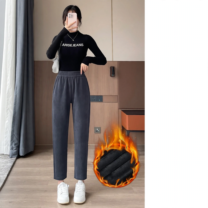 Women’s harem pants made of cord, lined
