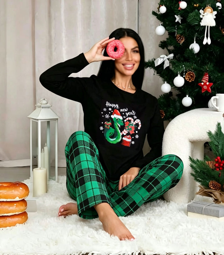 Women's Pajama Set, Long Sleeve, Checkered, for Cozy Hours