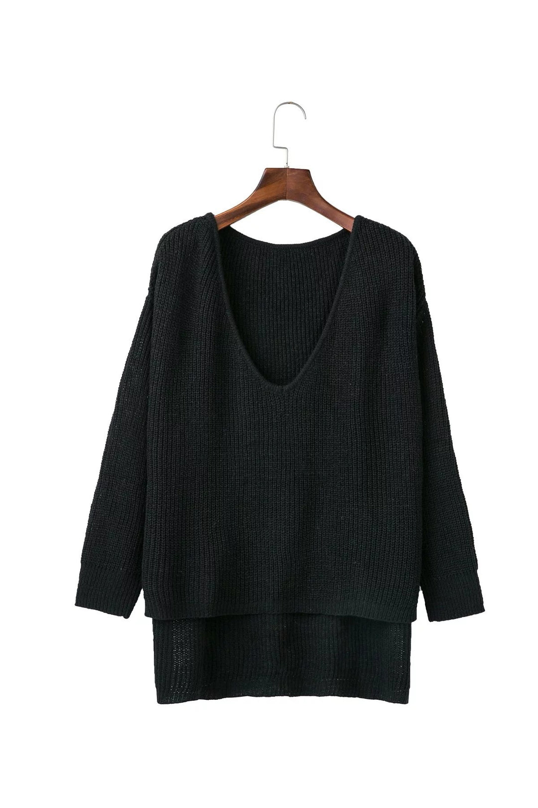 Casual knit sweater for women with plunging V-neck and open back Lune London