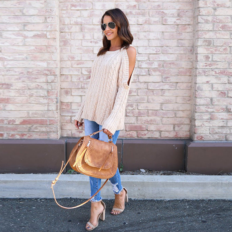 Thick knit sweater for women with off-the-shoulder design and relaxed fit Lune London