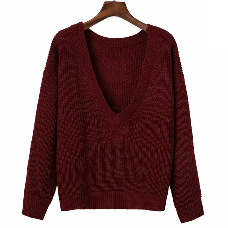 Chunky knit sweater for women with deep V-neck and relaxed fit Lune London