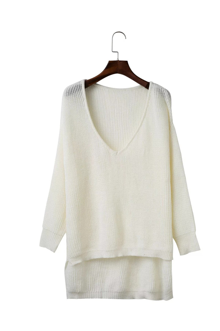 Casual knit sweater for women with plunging V-neck and open back Lune London