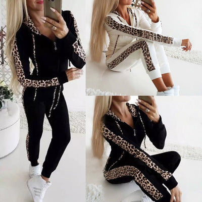 Women's sports set with a trendy leopard print Amarae