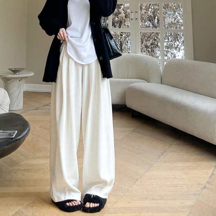 Padded cord wide pants in relaxed style