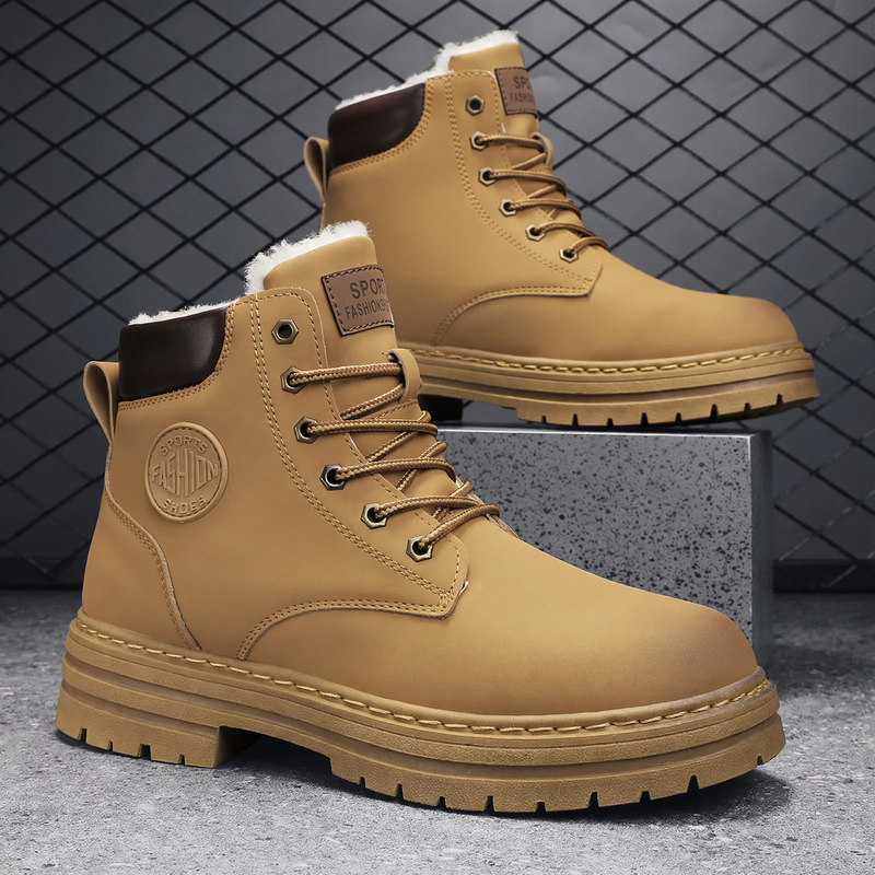 Men's work boots, lined, in British style