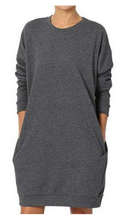 Casual sweatshirt dress for women with practical pockets and loose fit Lune London