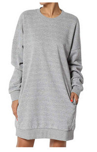 Casual sweatshirt dress for women with practical pockets and loose fit Lune London