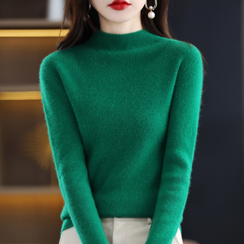 Women's knitted pullover with stand-up collar, fitted