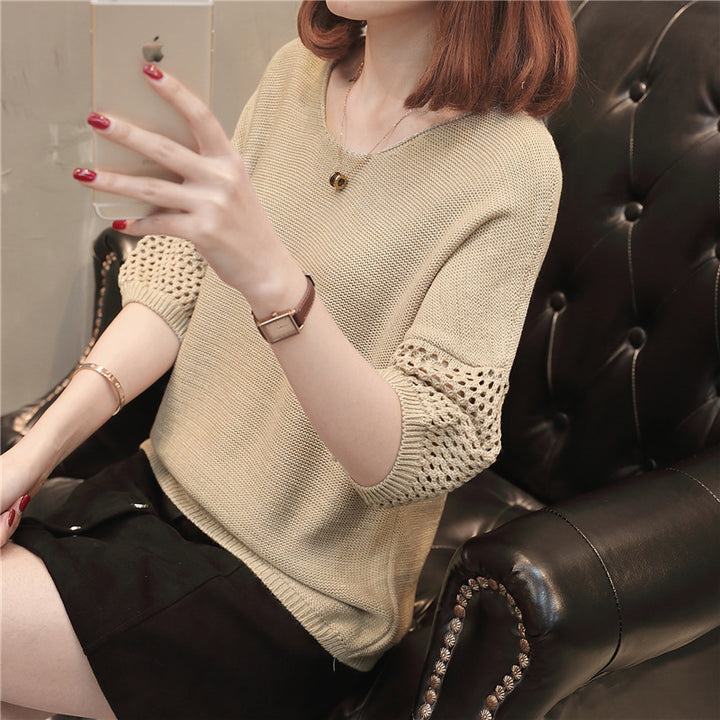 Casual knitted sweater for women with refined openwork patterned sleeves Lune London