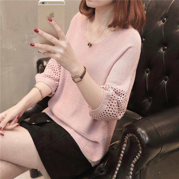 Casual knitted sweater for women with refined openwork patterned sleeves Lune London
