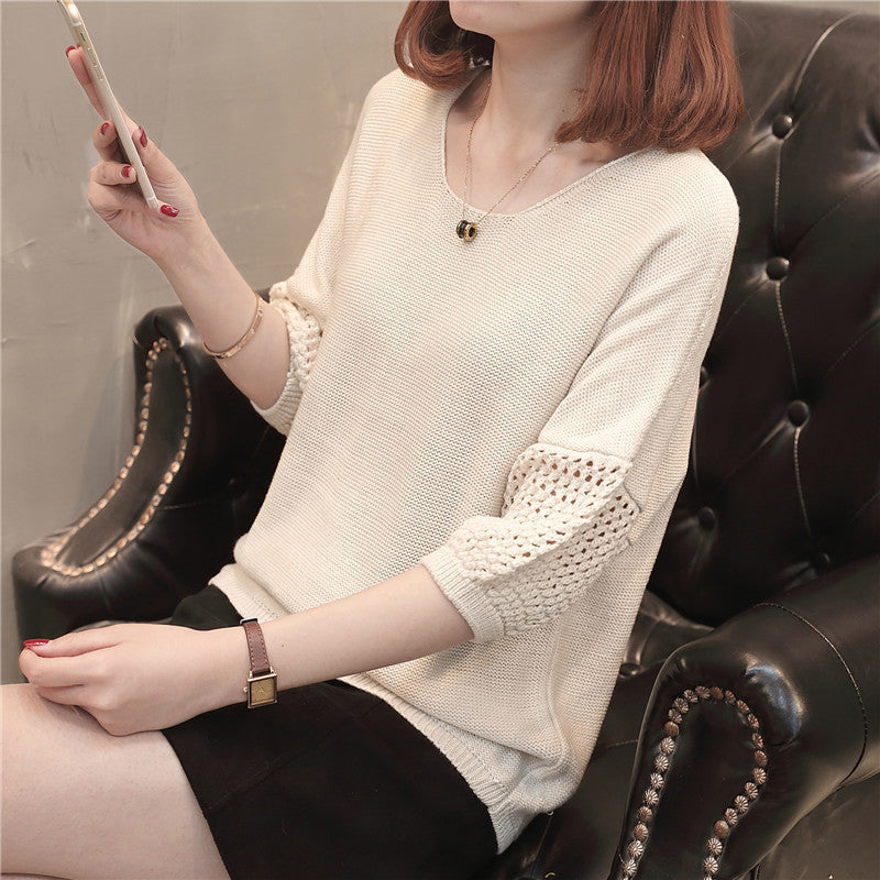 Casual knitted sweater for women with refined openwork patterned sleeves Lune London