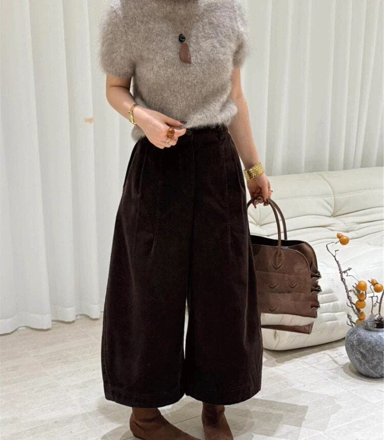 Cord trousers with wide leg, high waist, autumn/winter