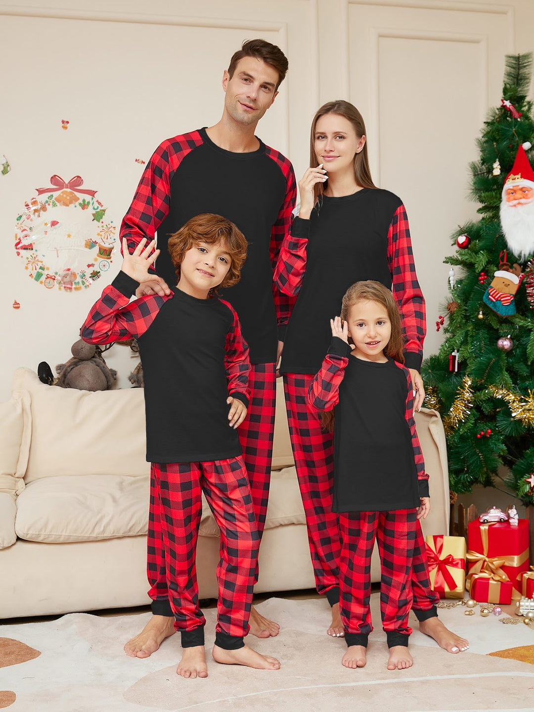 Christmas pajama set for the whole family, checkered