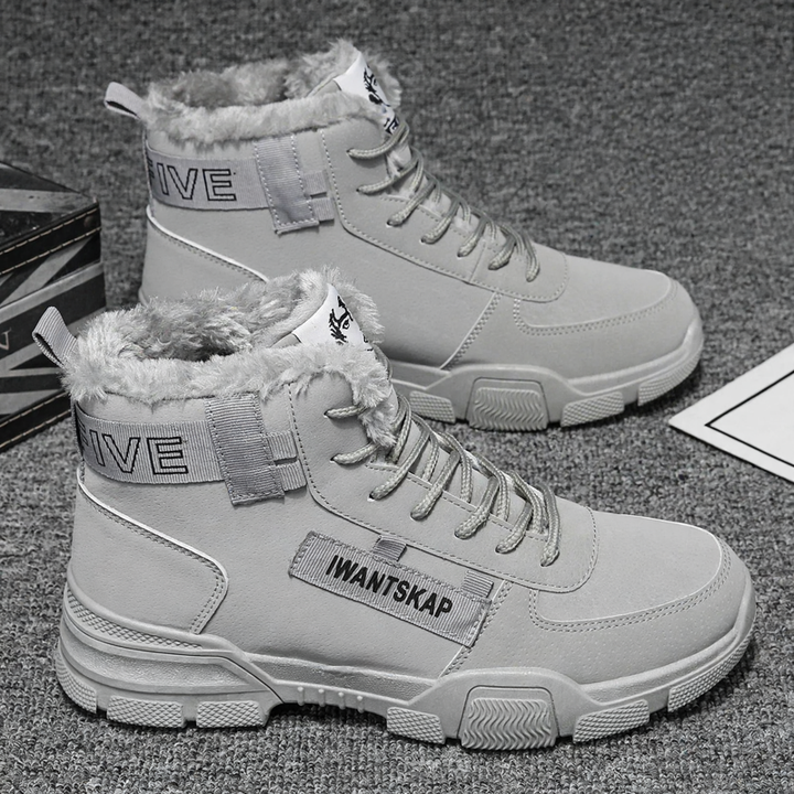 Padded men's winter boots, mid-height shaft