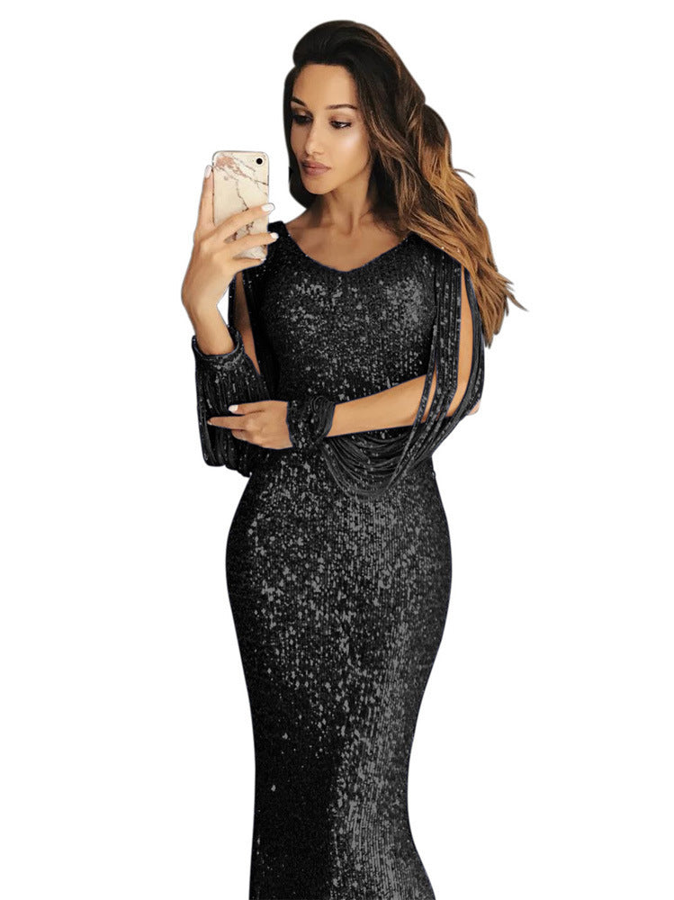 Elegant sequin evening dress for women with a flattering cut and long sleeves Lune London