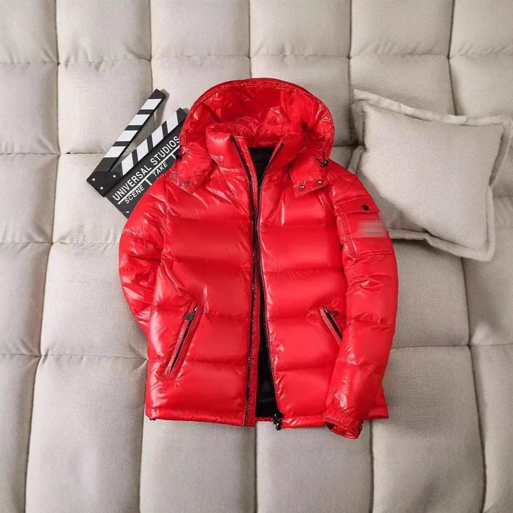 Short down jacket for men, with hood