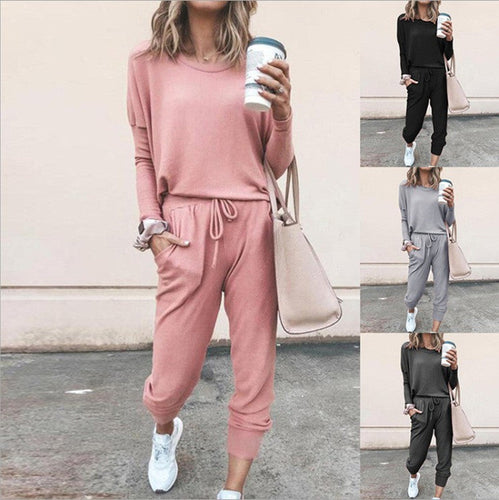 Women's Comfortable Jumpsuit with Stylish Round Neckline and Adjustable Waistband Amarae