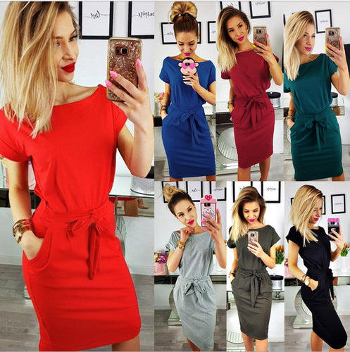 Robe midi femme avec élégante boutonnière et ceinture à nouer Chic & Stil