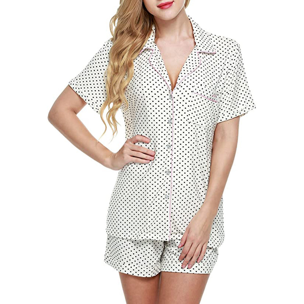 Women's pajama set with polka dots and comfortable fit Lune London