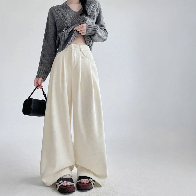 Women’s corduroy pants with wide leg, high waist