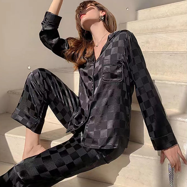 Women's pajamas, long, checked