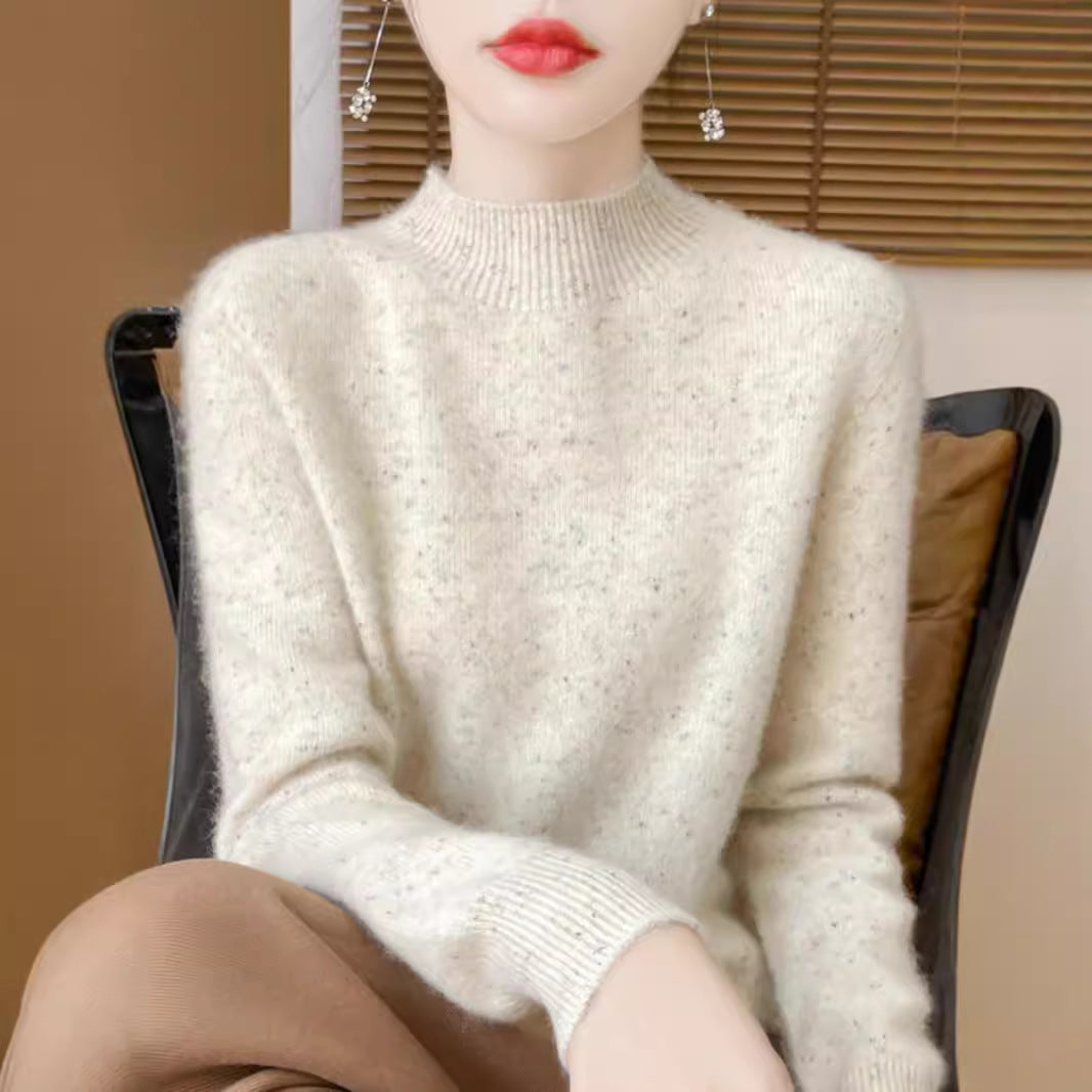 Women’s pullover made of pure wool with stand-up collar