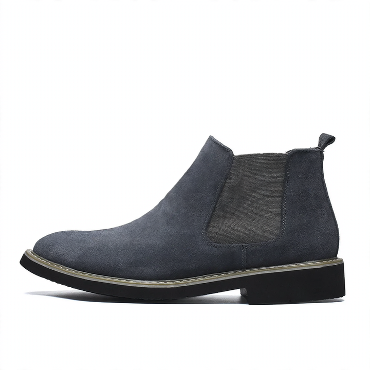 Men's Chelsea boots made of genuine leather, lined