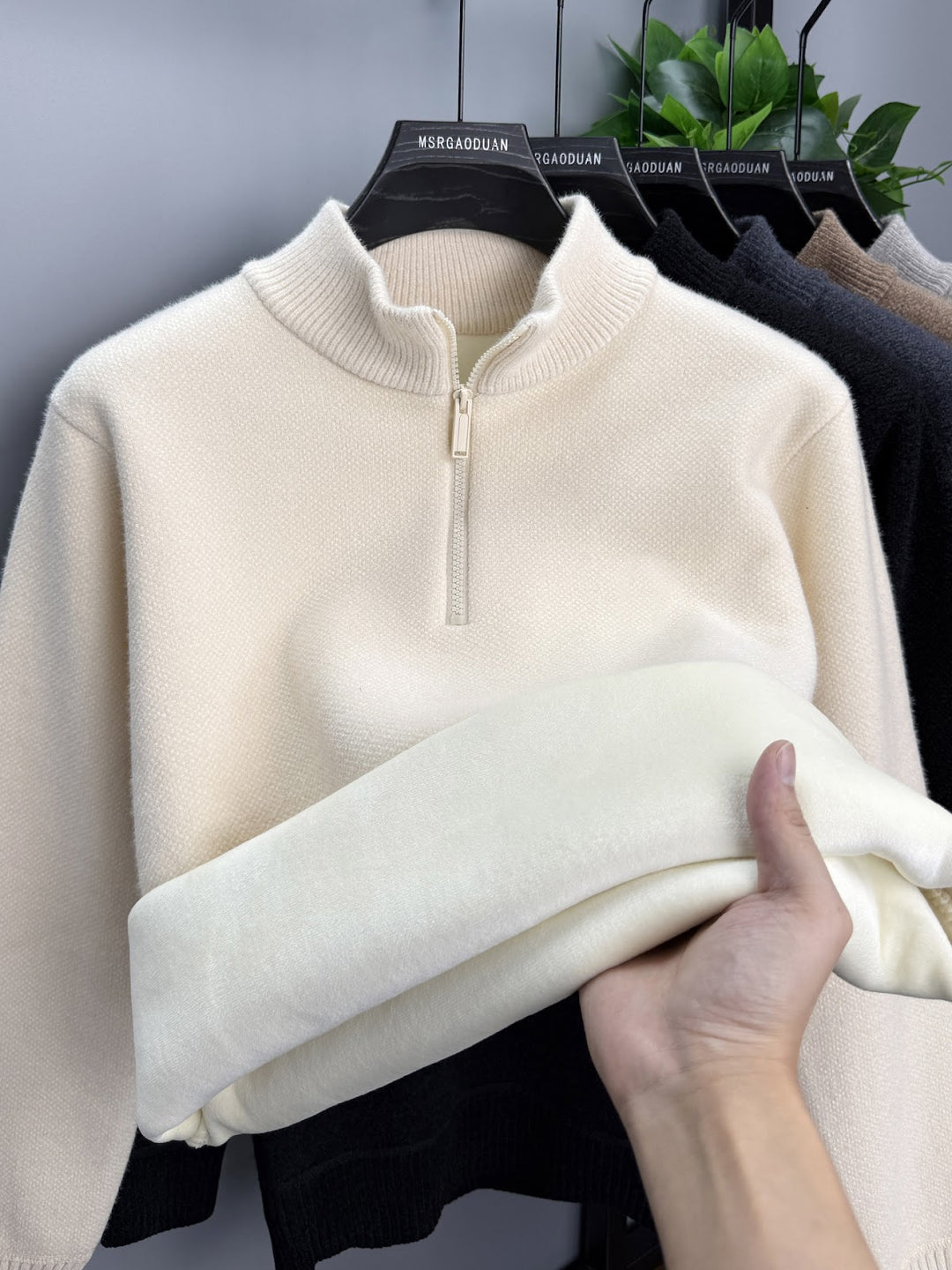 Men's pullover with zipper, lined, stand collar