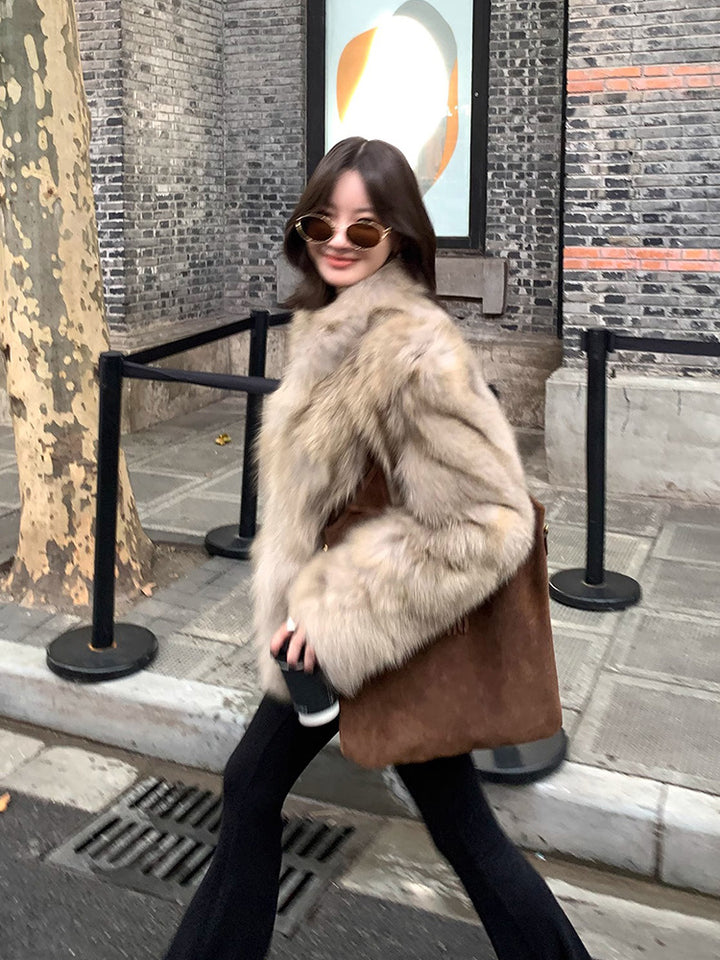 Fluffy jacket with stand-up collar
