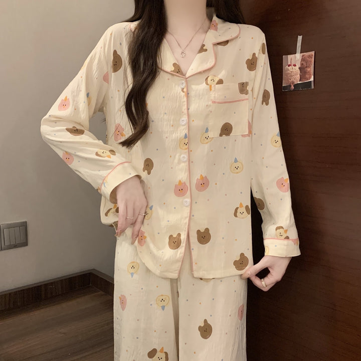 Women's pajamas made of soft cotton, long-sleeved