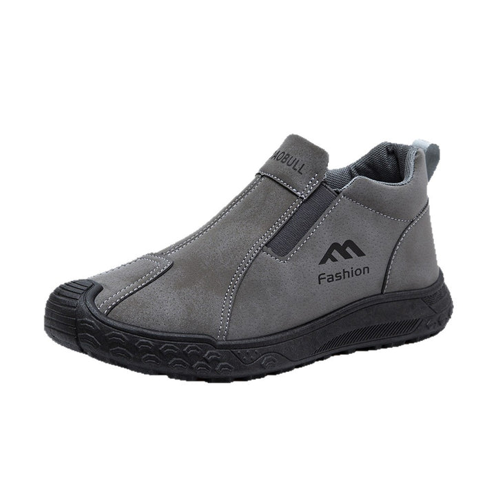 Padded men's winter boots, non-slip, mid-height shaft