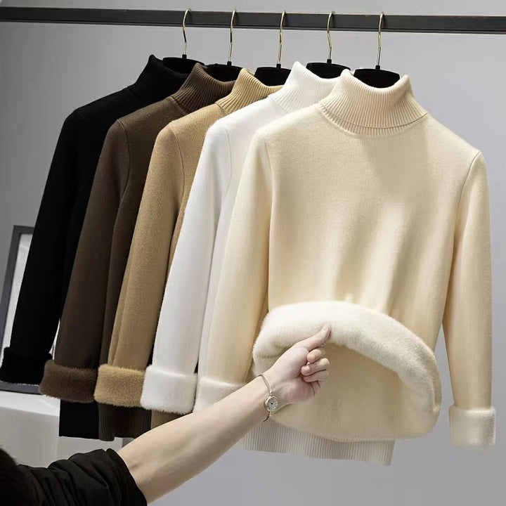Women’s turtleneck sweater, lined, geometric pattern