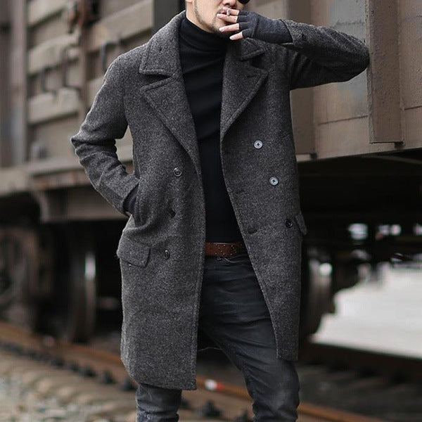 Stylish wool coat for men with double-breasted buttons and large lapels Lune London