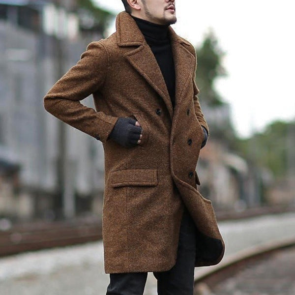 Stylish wool coat for men with double-breasted buttons and large lapels Lune London