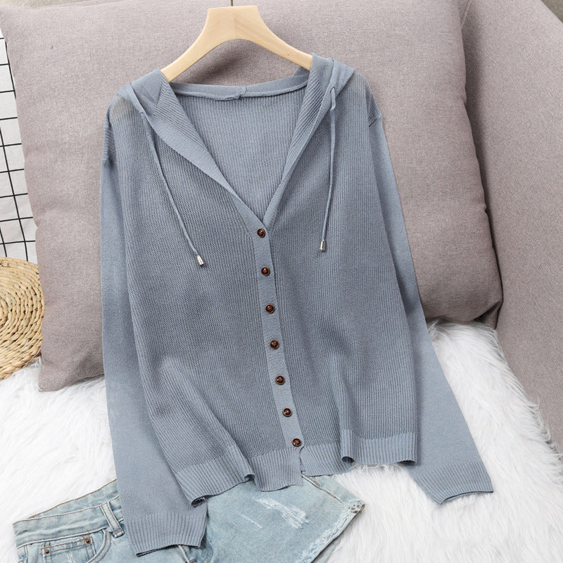 Lady cardigan with hood and elegant wooden buttons Lune London