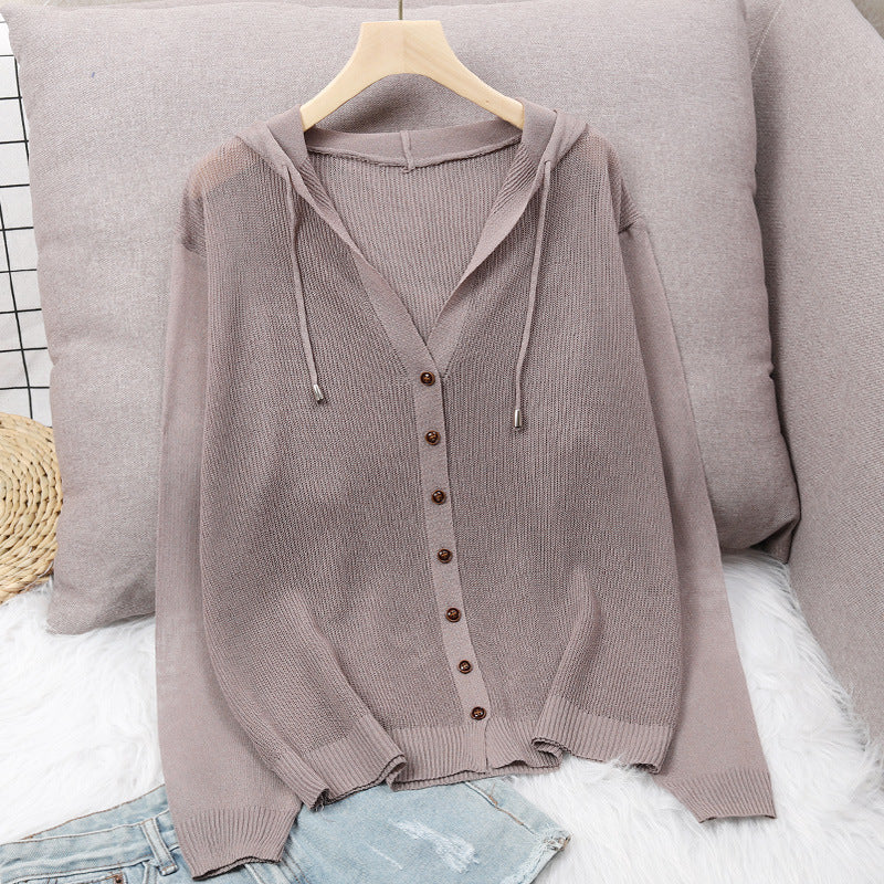 Lady cardigan with hood and elegant wooden buttons Lune London