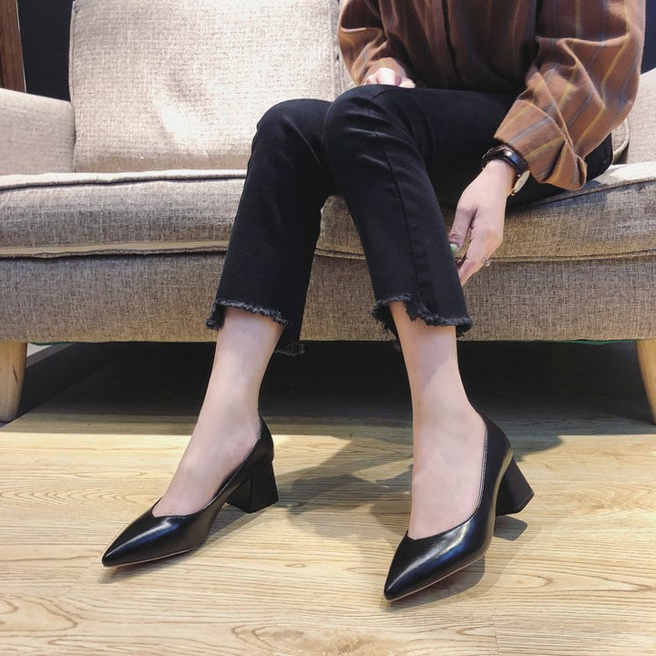 Ladies Elegant and Comfortable Pumps with Stable Block Heels Lune London