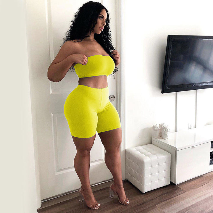 Women's Crop Top and Shorts Set with Elastic Waistband and Figure-Shaping Cut Lune London