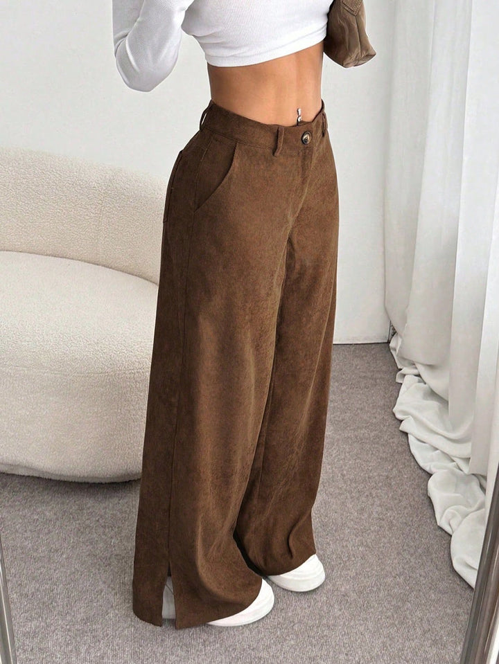 Retro corduroy trousers with straight leg