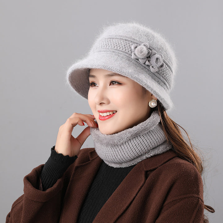 Women's Set: Rabbit Fur Hat and Scarf
