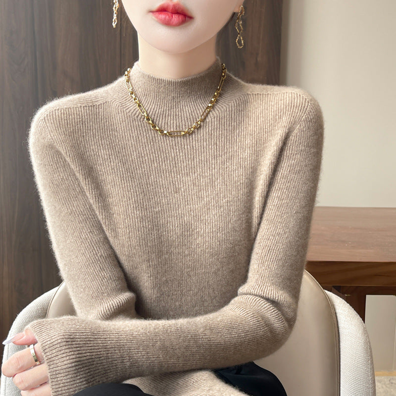 Women's knitted pullover with stand-up collar, fitted