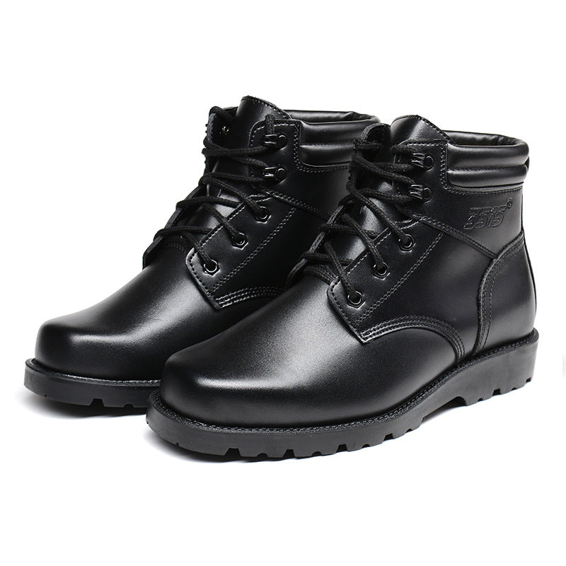 Men's winter boots made of genuine leather with lambskin lining