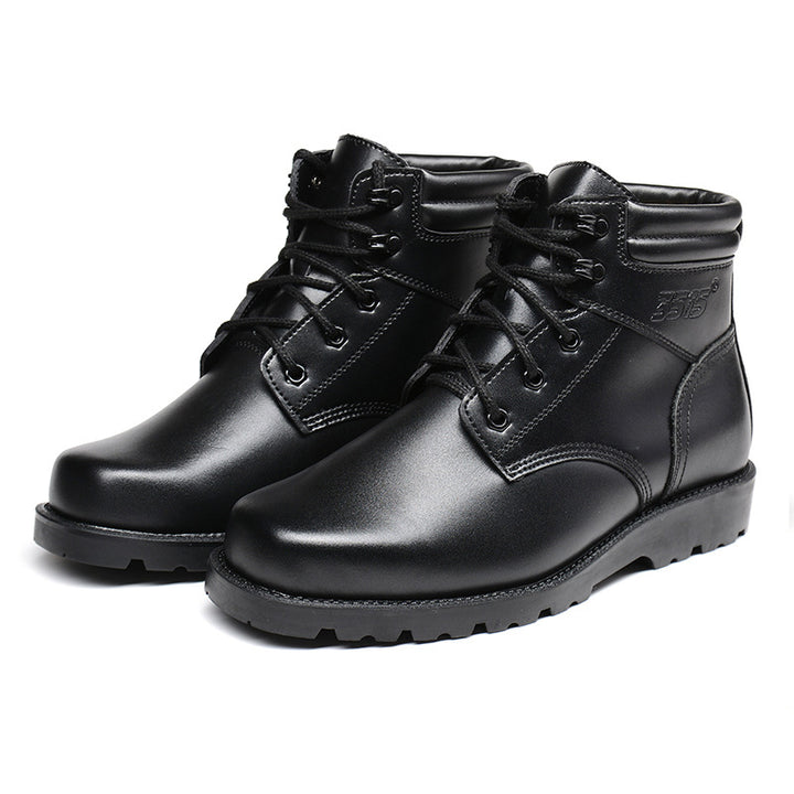 Men's winter boots made of genuine leather with lambskin lining