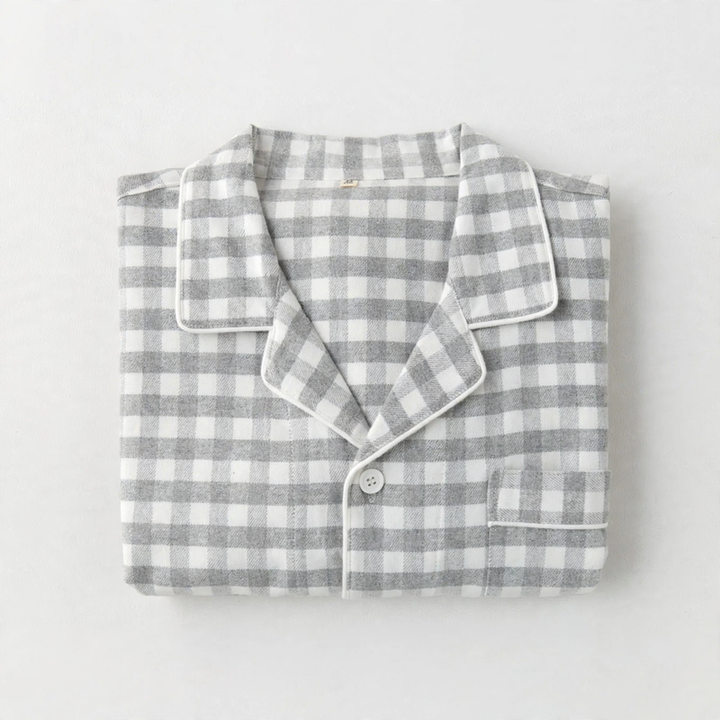 Pair flannel pajamas, checked