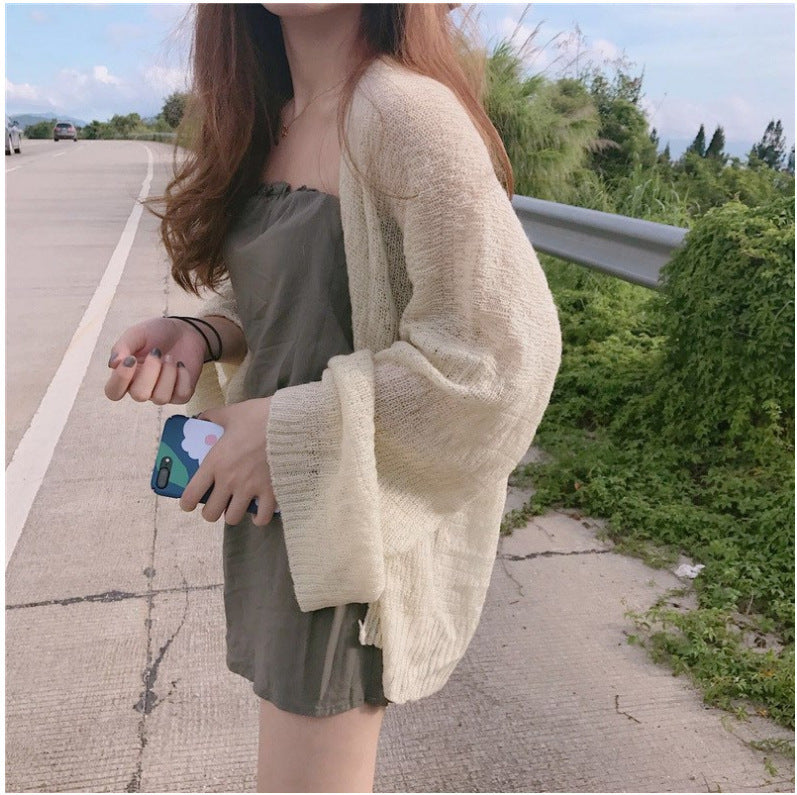 Casual knit cardigan for women with a front opening and wide sleeves Lune London