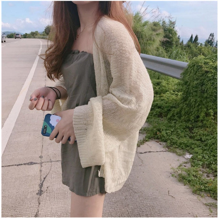 Women lightweight knit vest with open sleeves and a casual Lune London