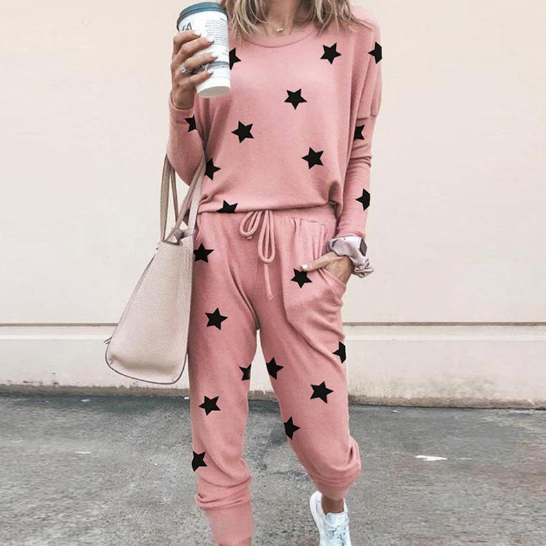 Casual lounge set for women with floral pattern and elastic waistband Lune London