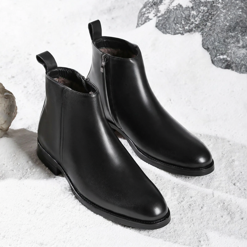 Padded men's Chelsea boots made of real leather
